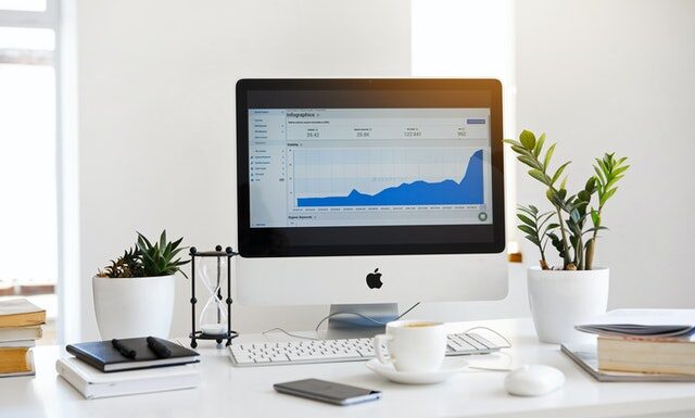 The Ultimate Guide To The 16 Fastest-Growing Industries of The Future Smart Work With AI